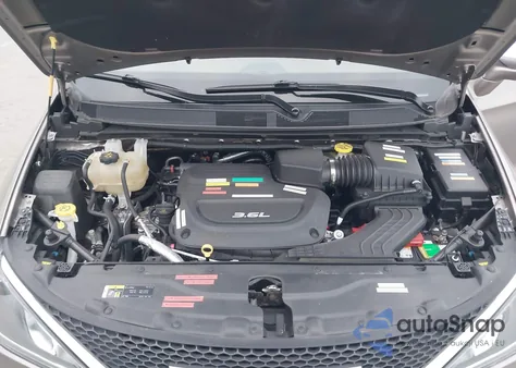 2018 Chrysler Pacifica Limited from USA, damaged, VIN 2C4RC1GG7JR320978